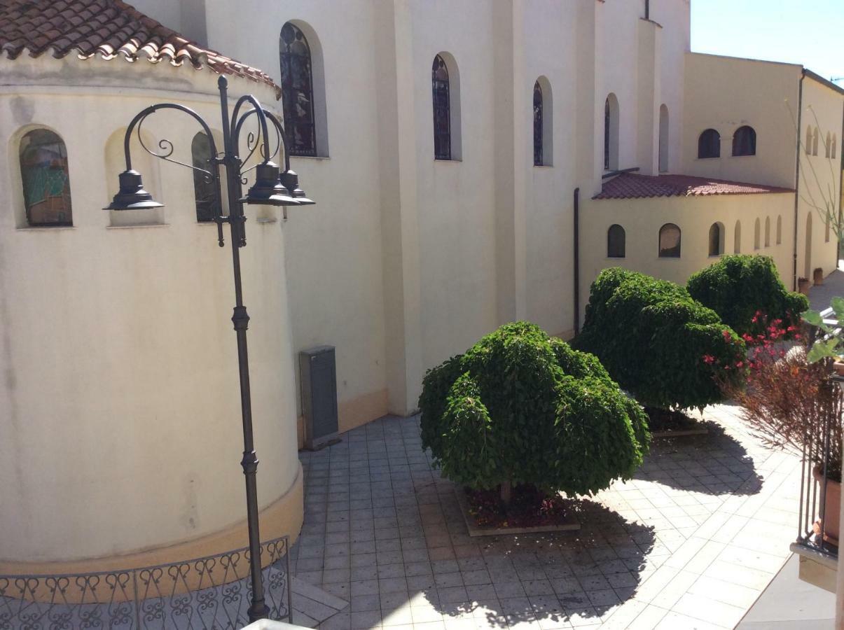 Vila Grazioso Monolocale Palau Exteriér fotografie